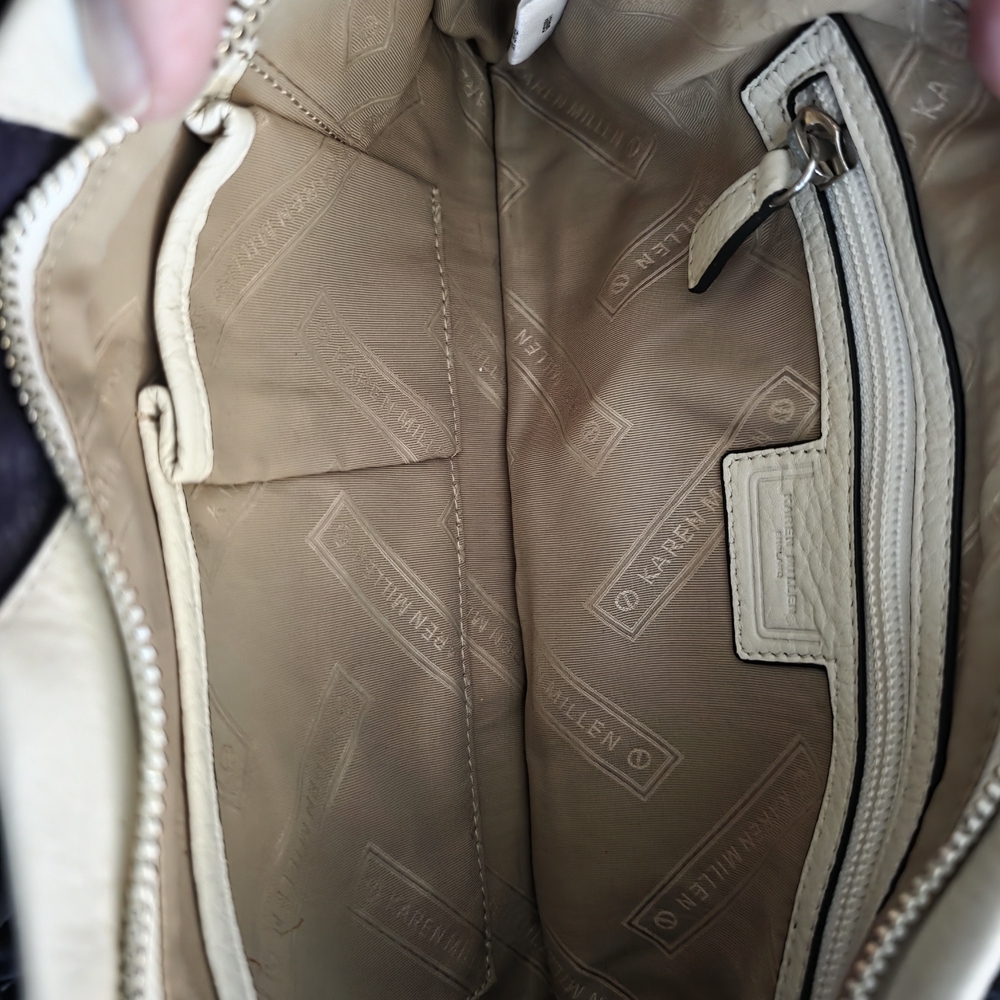 Karen Millen Cream Leather Bag with Silver Details - Picture 4 of 5